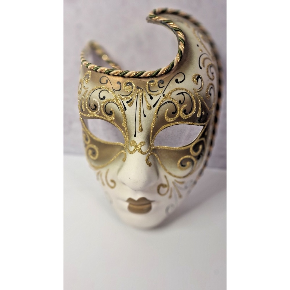 Papier-Mâché Decorative Mask,Venetian-Style Masquerade Maskwith Gold and Cream - Picture 3 of 6